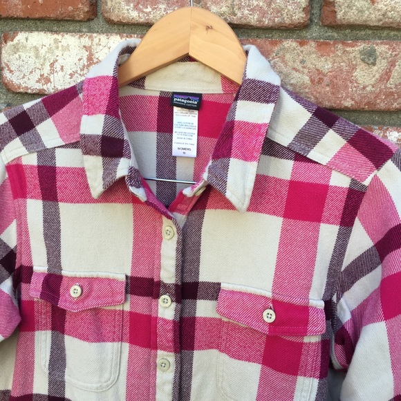 !SOLD! Patagonia Fjord Flannel Shirt - Picture 2 of 4
